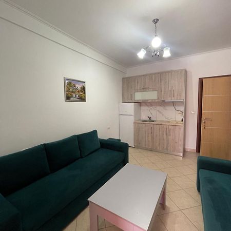 Apartments Monika Саранда Экстерьер фото