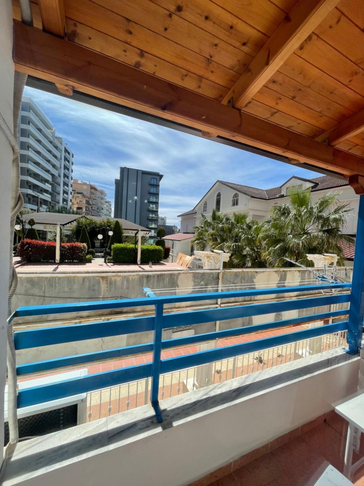 Apartments Monika Саранда Экстерьер фото